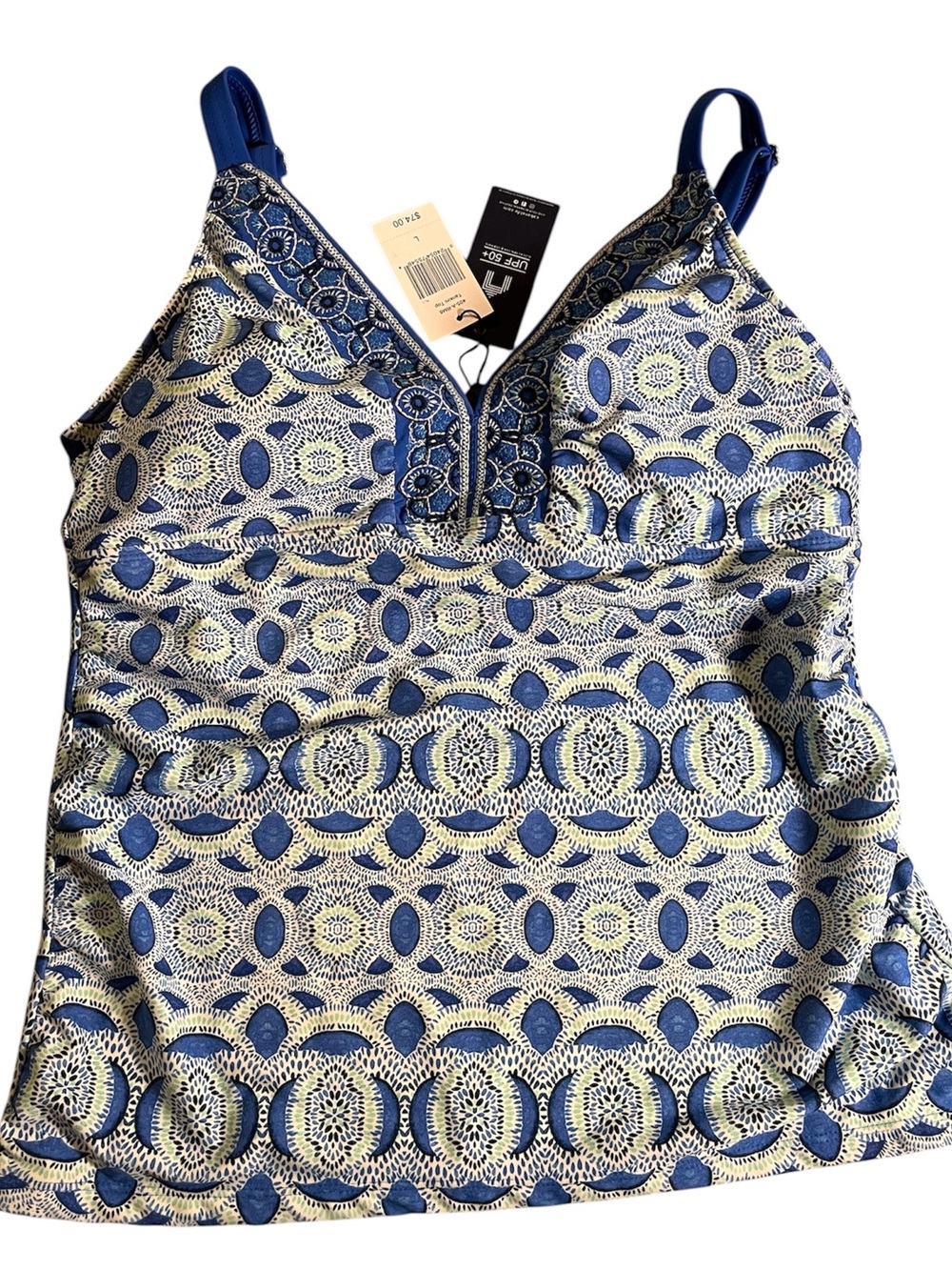 Tankini Top Cabana Life Blue & Cream V-Neck
Large
NEW WITH TAG